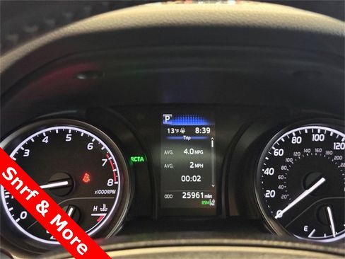 Used 2021 Toyota Camry SE image 21