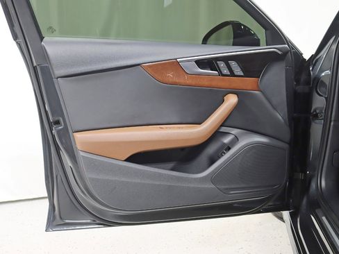 Used 2022 Audi A4 2.0T Premium w/ Convenience Package image 29