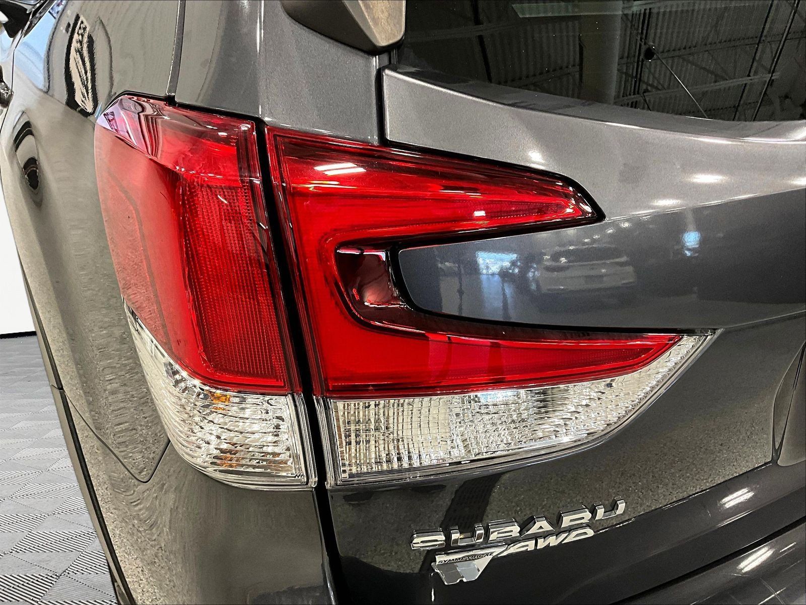 Used 2021 Subaru Forester Premium AWD/4WD image 23