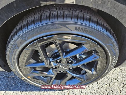 New 2025 Kia K4 GT-Line Turbo image 9