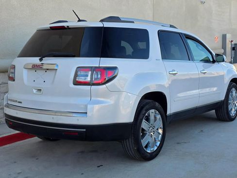 Used 2017 GMC Acadia Limited SLT image 3