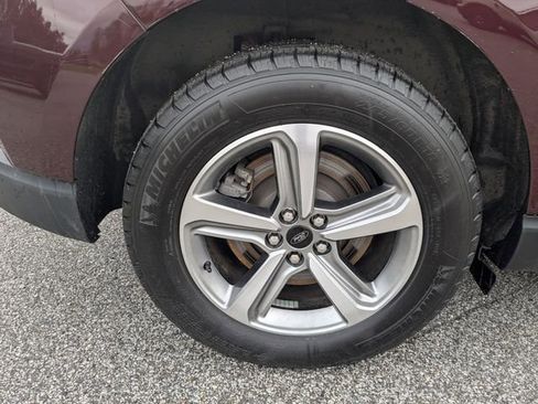 Used 2024 Ford Edge SEL w/ Convenience Package image 12