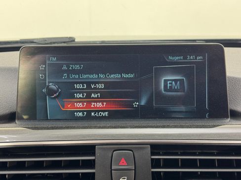 Used 2017 BMW 330e image 25