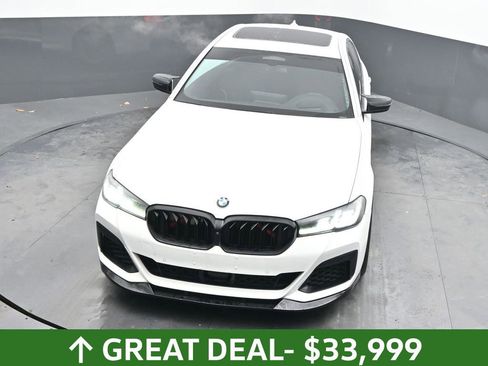 Used 2021 BMW 540i w/ Executive Package image 34