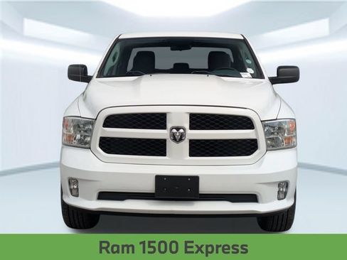 Used 2018 RAM 1500 Express w/ Express Value Package AWD/4WD image 11