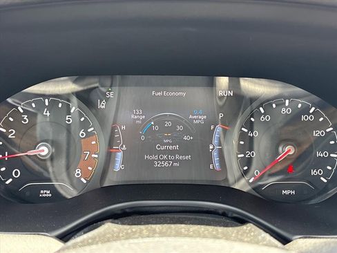 Used 2023 Jeep Compass Latitude AWD/4WD image 8