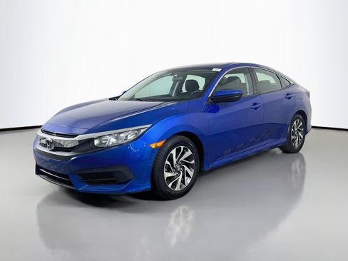 Used 2018 Honda Civic EX image 4