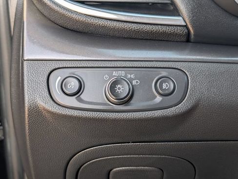 Used 2020 Buick Encore Sport Touring w/ Safety Package FWD image 20