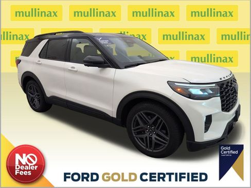 Used 2025 Ford Explorer ST w/ Sun And Sound Package image 1