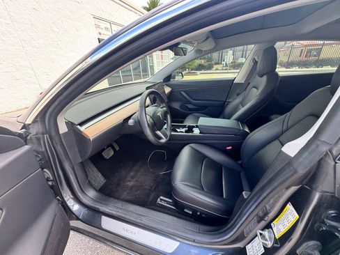 Used 2018 Tesla Model 3 Long Range image 5