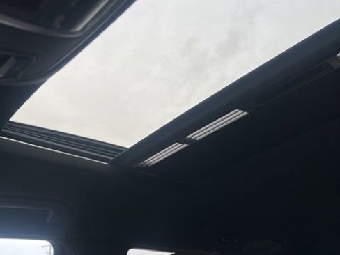 Used 2018 Mercedes-Benz GLS 450 4MATIC image 23