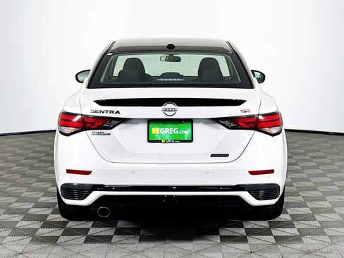 Used 2025 Nissan Sentra SR w/ Midnight Edition FWD image 7