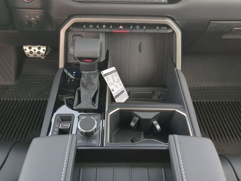 New 2026 Toyota Tundra Limited AWD/4WD image 15