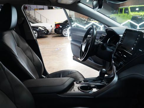 Used 2023 Toyota Camry XSE image 51