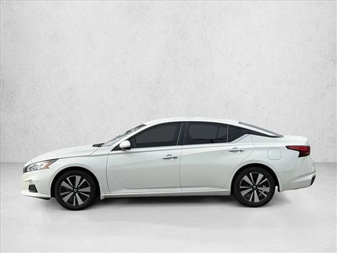 Used 2021 Nissan Altima 2.5 SV image 8