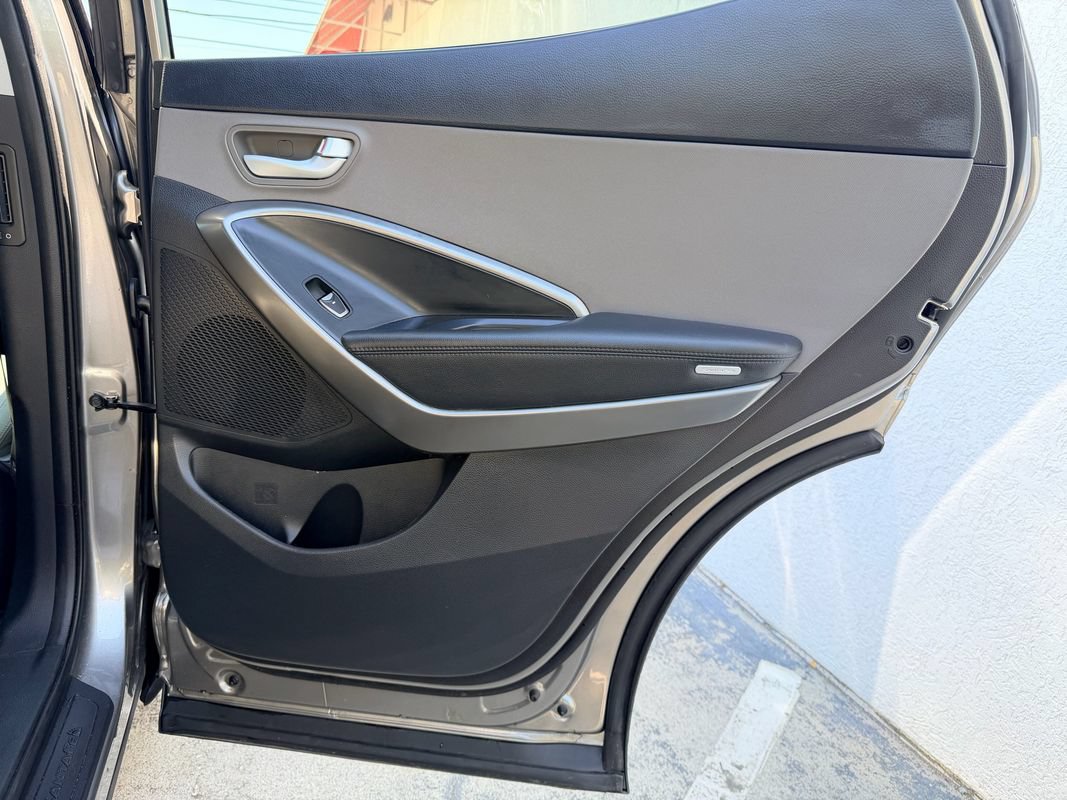 Used 2018 Hyundai Santa Fe Sport w/ 2.4L Value Package 02 FWD image 24