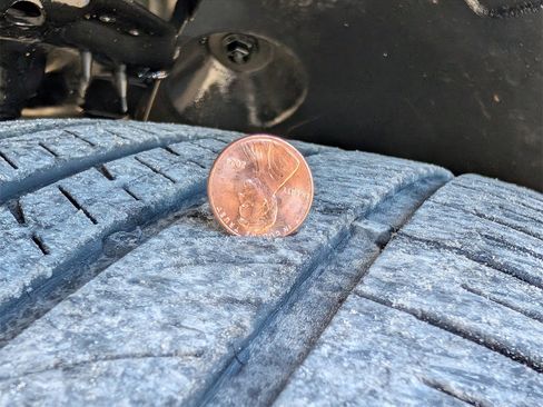 Used 2023 Hyundai Palisade Limited image 36