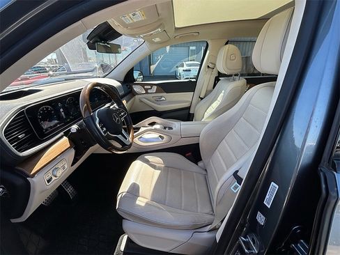 Used 2021 Mercedes-Benz GLS 580 4MATIC image 5