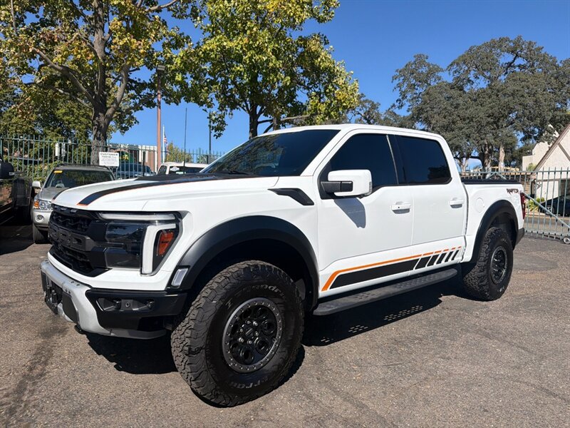 Used 2025 Ford F150 Raptor AWD/4WD image 2