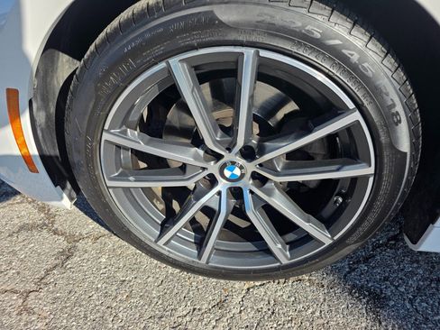 Used 2024 BMW 430i Convertible image 10