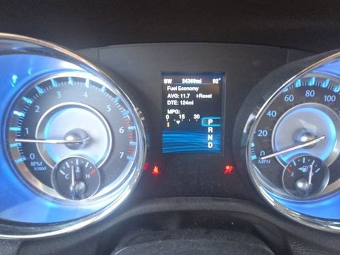 Used 2013 Chrysler 300 C w/ Light Group AWD/4WD image 16