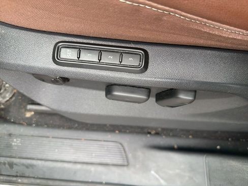 Used 2021 Volkswagen Atlas SEL image 13