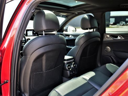 Used 2020 Kia Stinger GT1 image 26