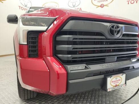 Used 2025 Toyota Tundra SR5 w/ SX Package RWD image 9