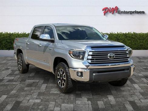 Used 2021 Toyota Tundra Limited w/ Limited Premium Package AWD/4WD image 6