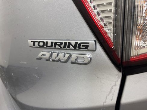 Used 2020 Honda HR-V Touring image 4