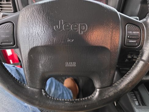 Used 2003 Jeep Wrangler X image 31