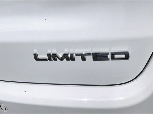 Used 2024 Jeep Compass Limited AWD/4WD image 28