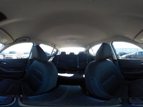 Used 2025 Nissan Altima 2.5 SV image 43