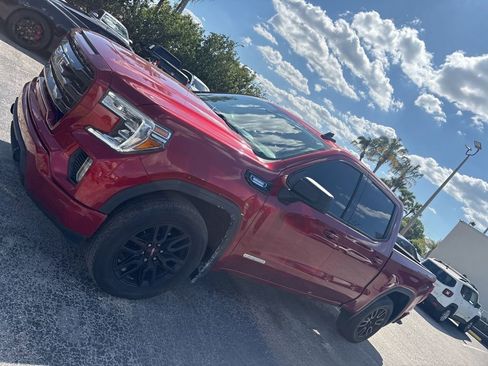 Used 2021 GMC Sierra 1500 Elevation image 3