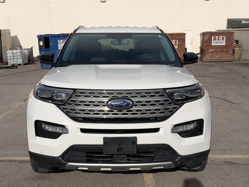 Used 2022 Ford Explorer Limited image 11