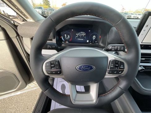 New 2026 Ford Explorer Active w/ Active Comfort Package image 14