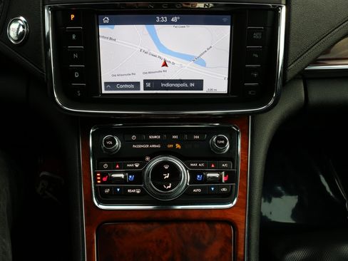 Used 2020 Lincoln Continental Reserve image 40