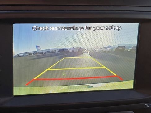 Used 2017 Kia Soul + image 12