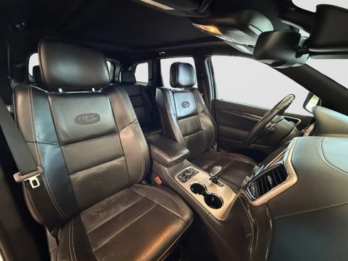 Used 2014 Jeep Grand Cherokee Overland w/ Advanced Technology Group AWD/4WD image 21