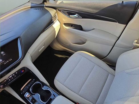 Used 2021 Buick Envision Preferred image 13