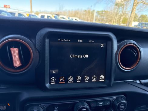 Used 2022 Jeep Gladiator Mojave w/ LED Lighting Group image 30