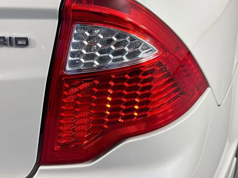 Used 2010 Ford Fusion Hybrid image 30