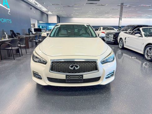 Used 2016 INFINITI Q50 Premium AWD/4WD image 2