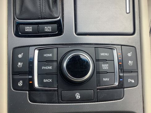 Used 2015 Hyundai Genesis 3.8 w/ Option Group 04 image 22