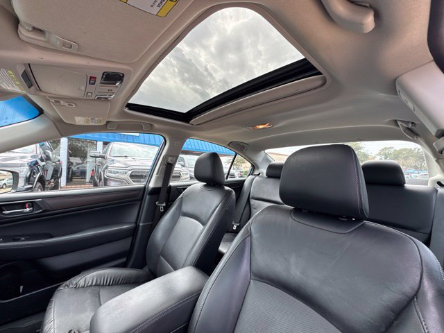 Used 2017 Subaru Legacy 2.5i Limited AWD/4WD image 20