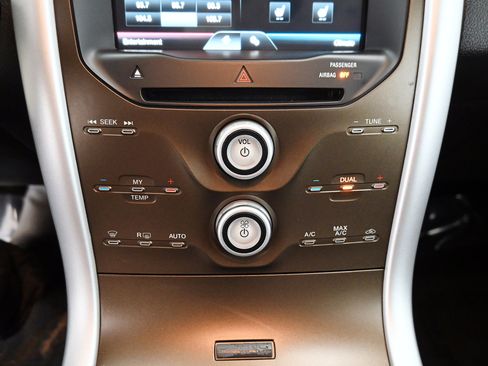 Used 2011 Ford Edge SEL w/ 202A Rapid Spec Order Code image 11