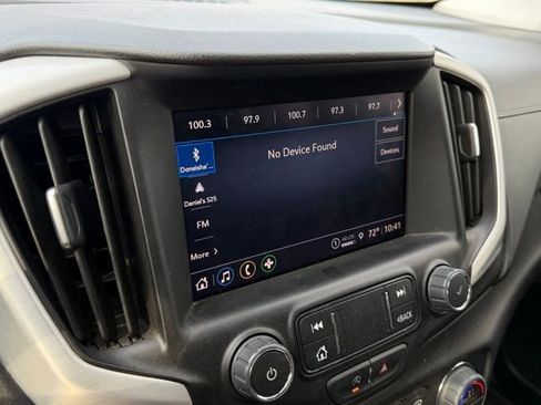 Used 2022 GMC Terrain SLT image 19