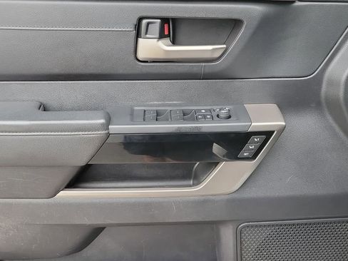 Used 2022 Toyota Tundra Limited image 16