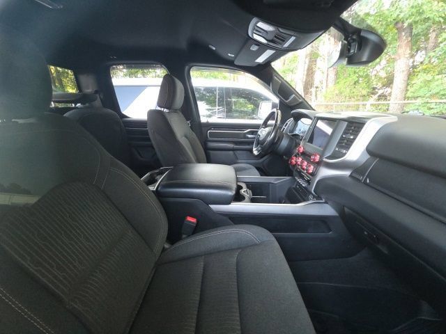Used 2019 RAM 1500 Big Horn AWD/4WD image 11
