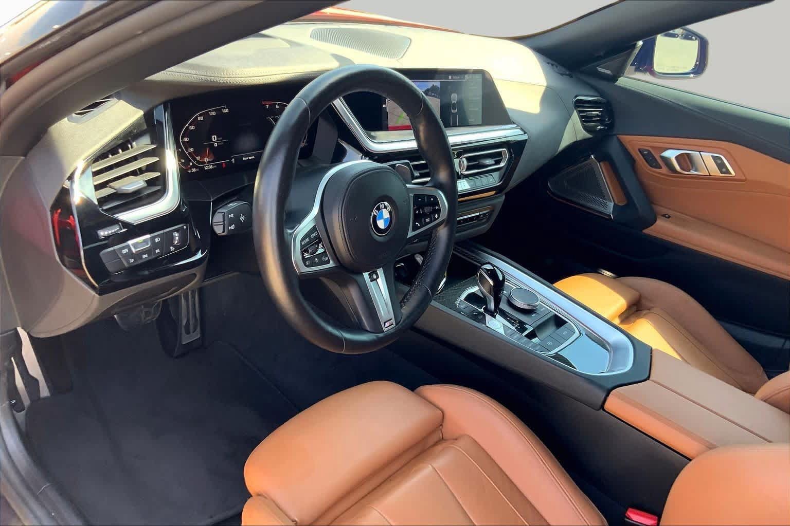 Used 2022 BMW Z4 M40i w/ Premium Package RWD image 15